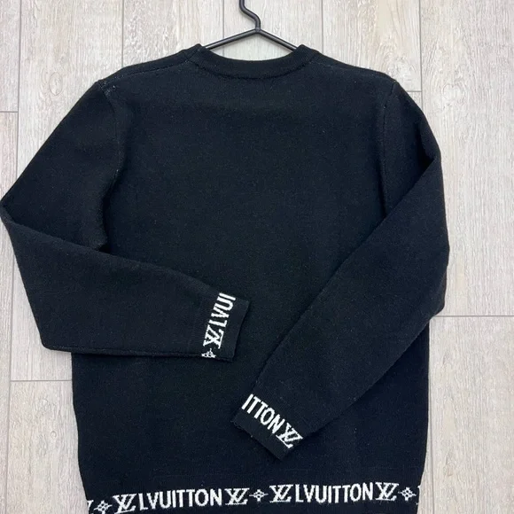 Louis Vuitton Wool Logo Sweater — Black - Picture 7 of 7